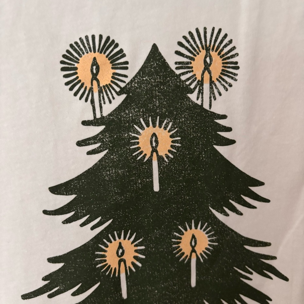 🌲GOODFELLOW & CO “LIGHT IT UP” Holiday T-Shirt Sz M NWT - Picture 2 of 7
